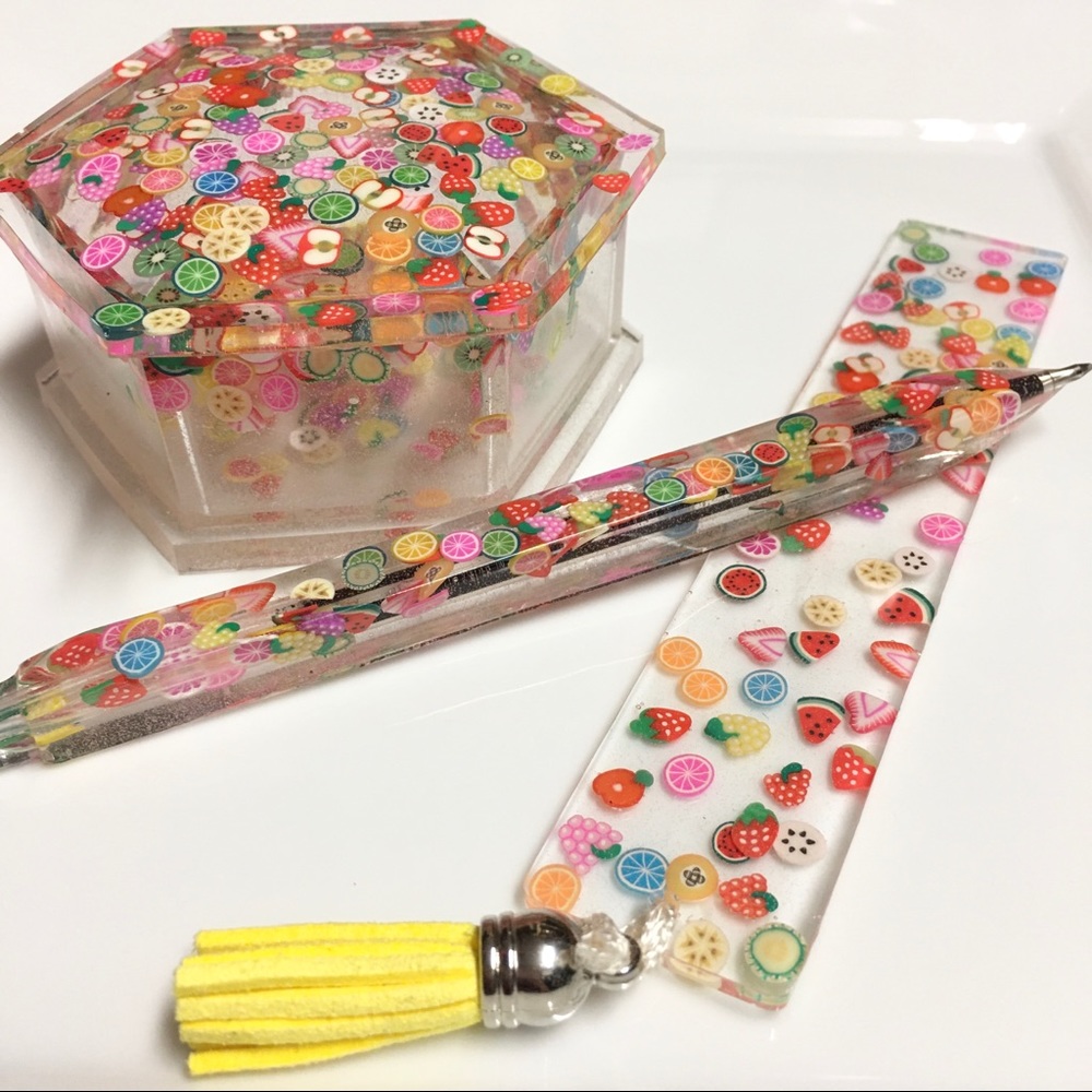 Fruity Tutti Kids Desk Set !